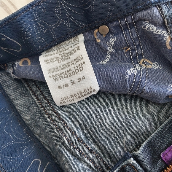 Wrangler Q-Baby Womens 5/6 X34 (29x34) Ultimate Riding Jeans Tuff Boot Cut Mid - Picture 2 of 3